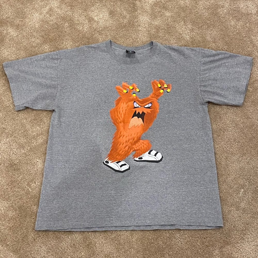 Vintage Warner bros looney tunes gossamer tshirt XLARGE 1996